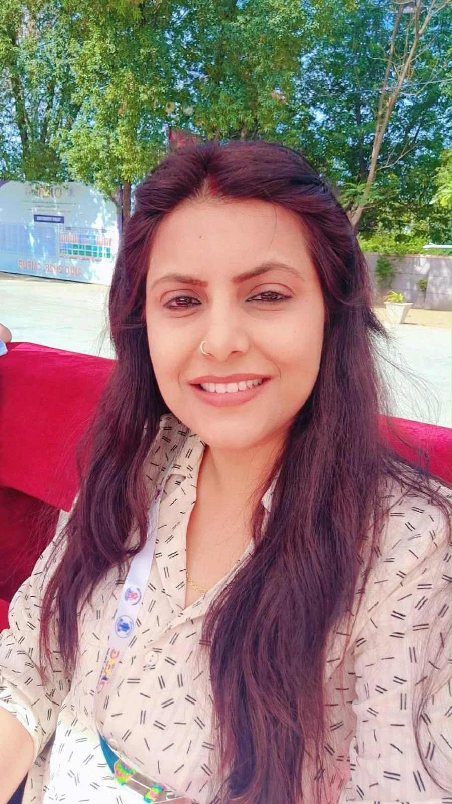 DR. Roshni (PhD. Economics)